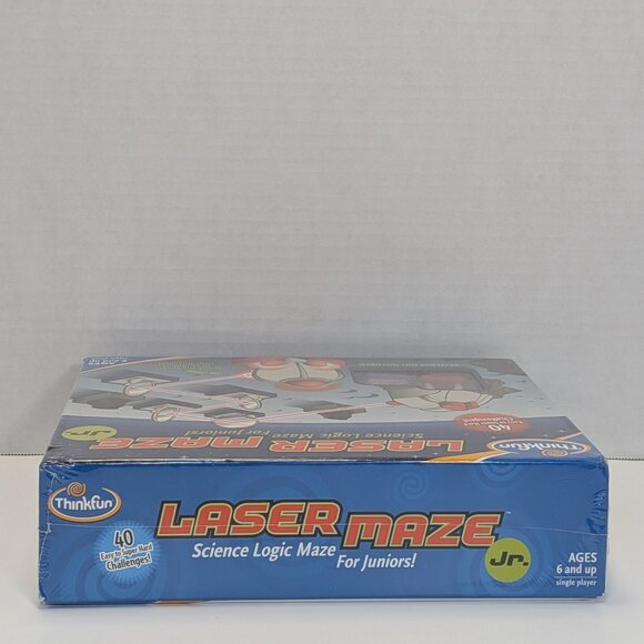 ThinkFun Laser Maze Jr Board Game Science Logic Juniors STEM Educational New - Picture 6 of 8